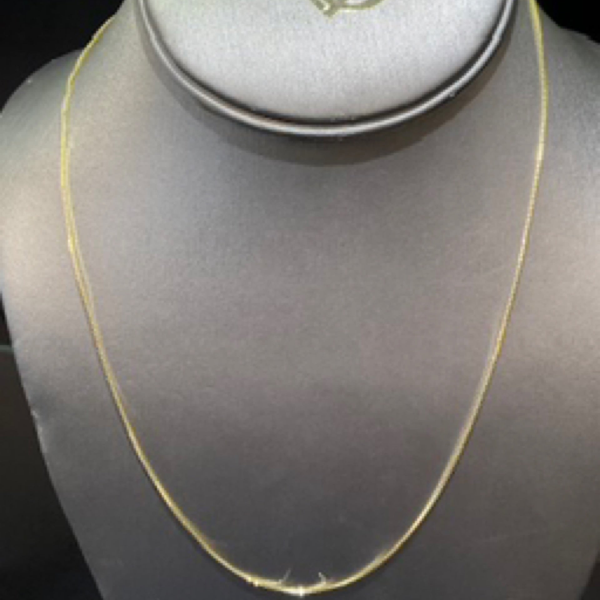 10K Yellow Box Necklace