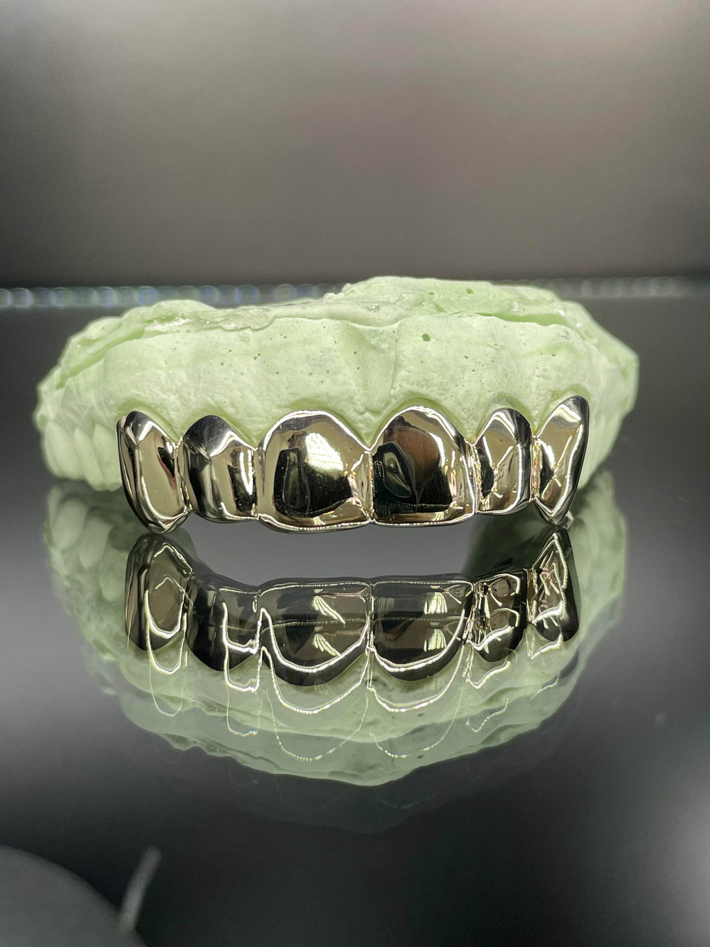 6 Teeth Gold Grillz - 6 White Told Tops or Bottoms (High Polish) - Norma's Jewelry