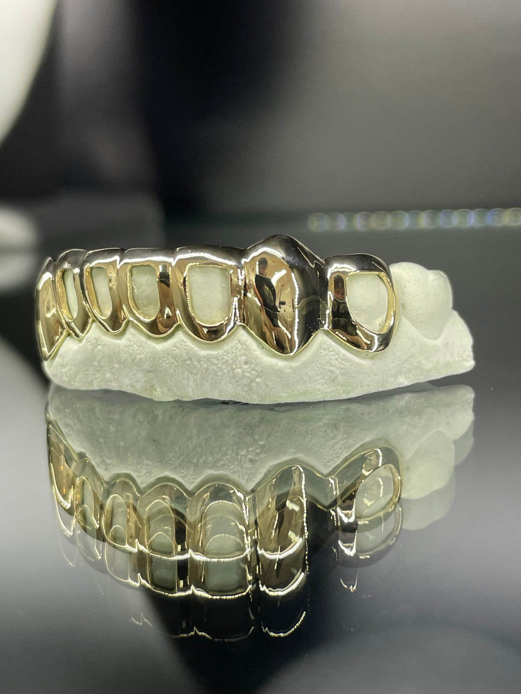 8 Teeth Gold Grillz - 8 Tops or Bottoms (Open Face Solid Gold) - Norma's Jewelry