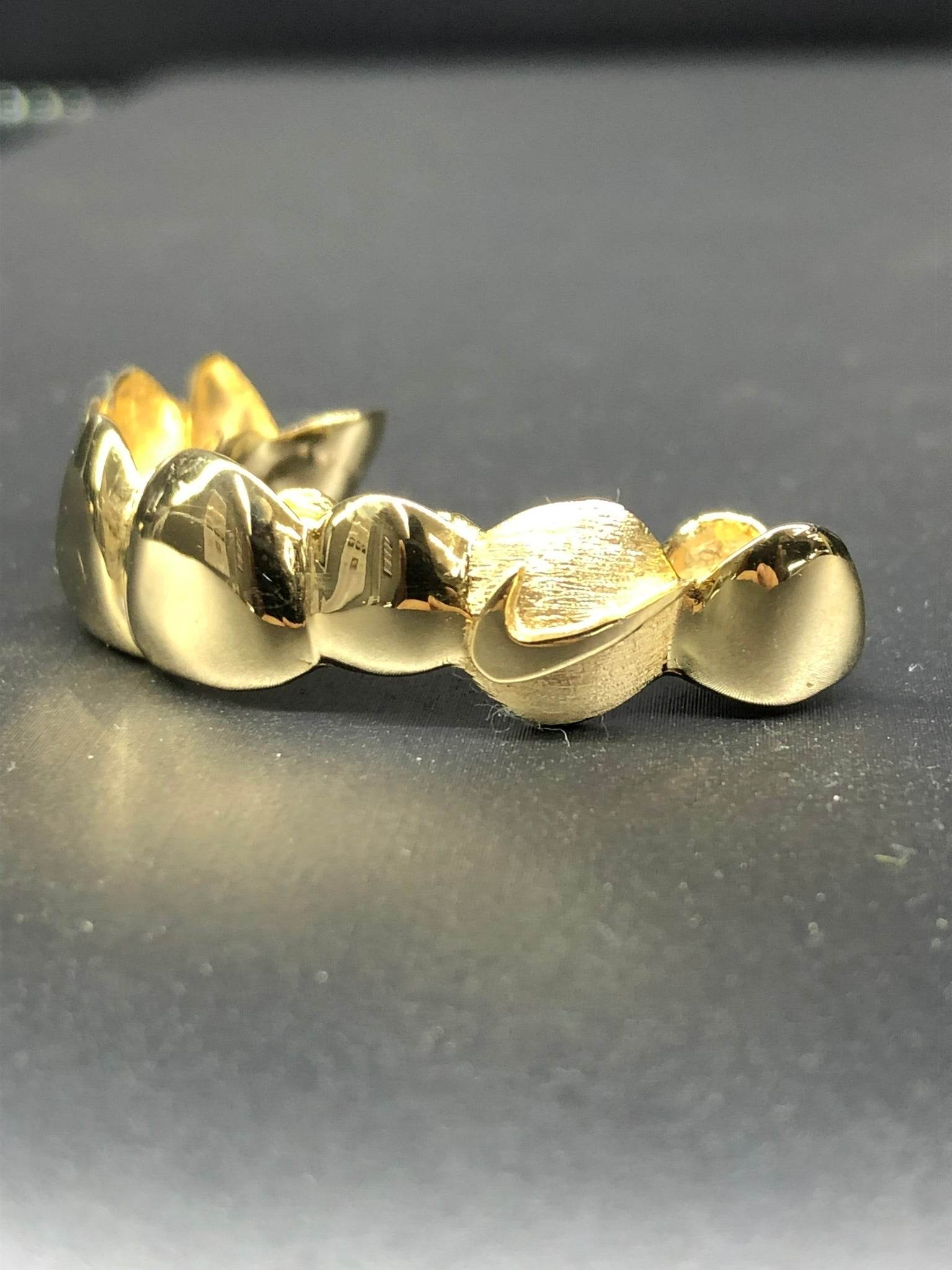 16 Teeth Gold Grillz - 8 Tops/Bottoms (Custom Logo Fangs) - Norma's Jewelry