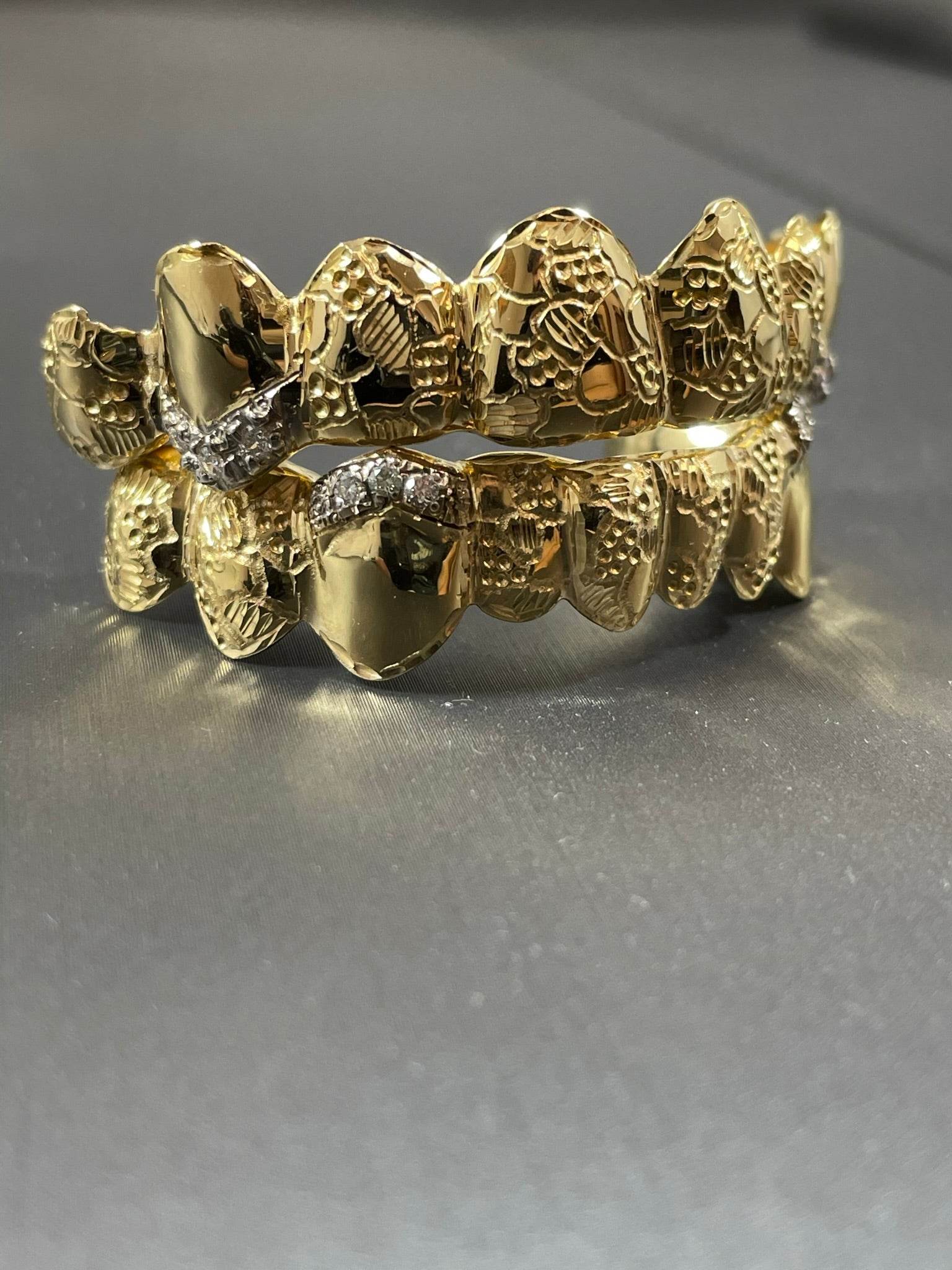 18 Teeth Gold Grillz - 8 Tops & 10 Bottoms (Nugget w/ Diamonds Tip Fangs) - Norma's Jewelry