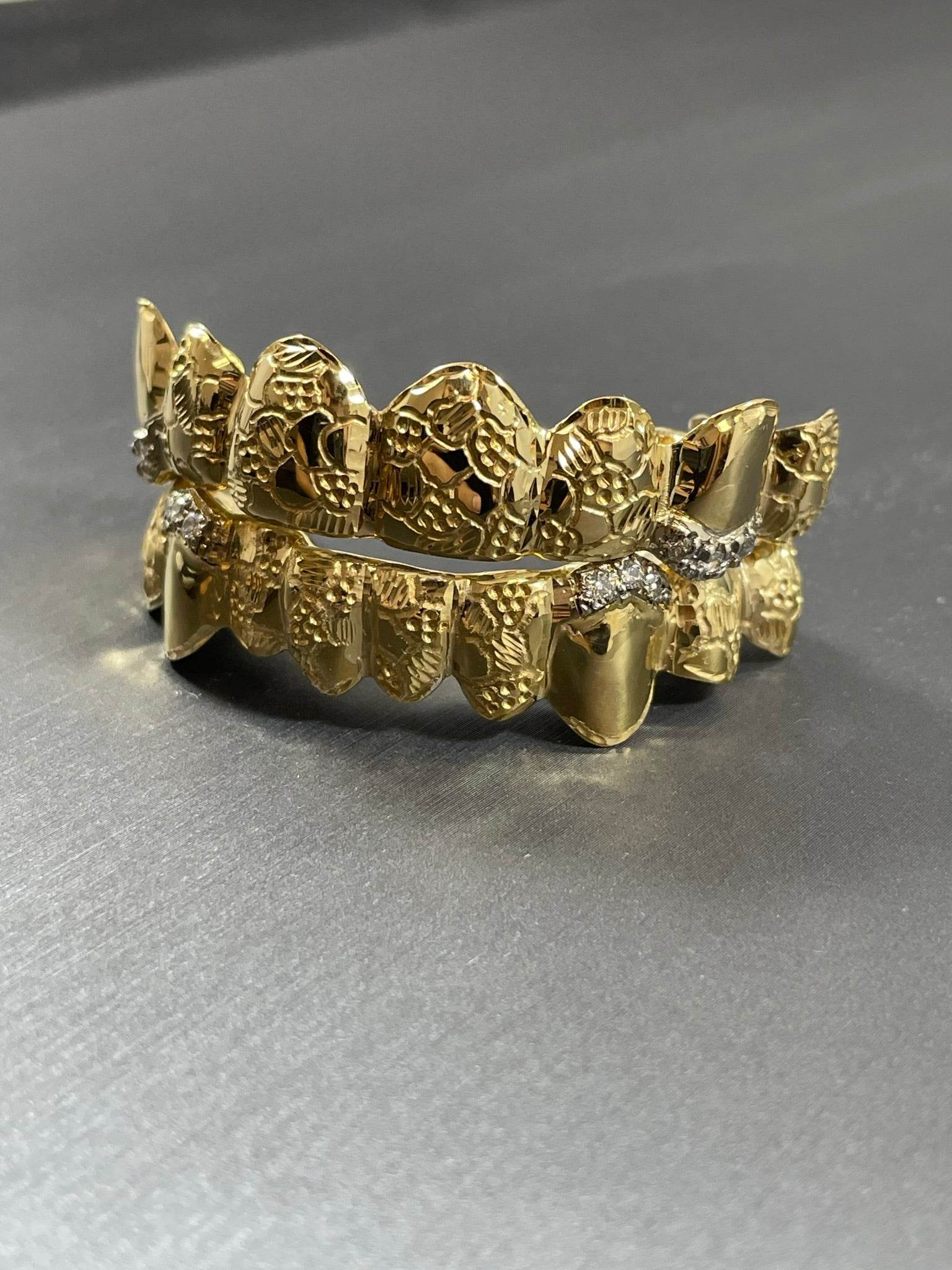 18 Teeth Gold Grillz - 8 Tops & 10 Bottoms (Nugget w/ Diamonds Tip Fangs) - Norma's Jewelry