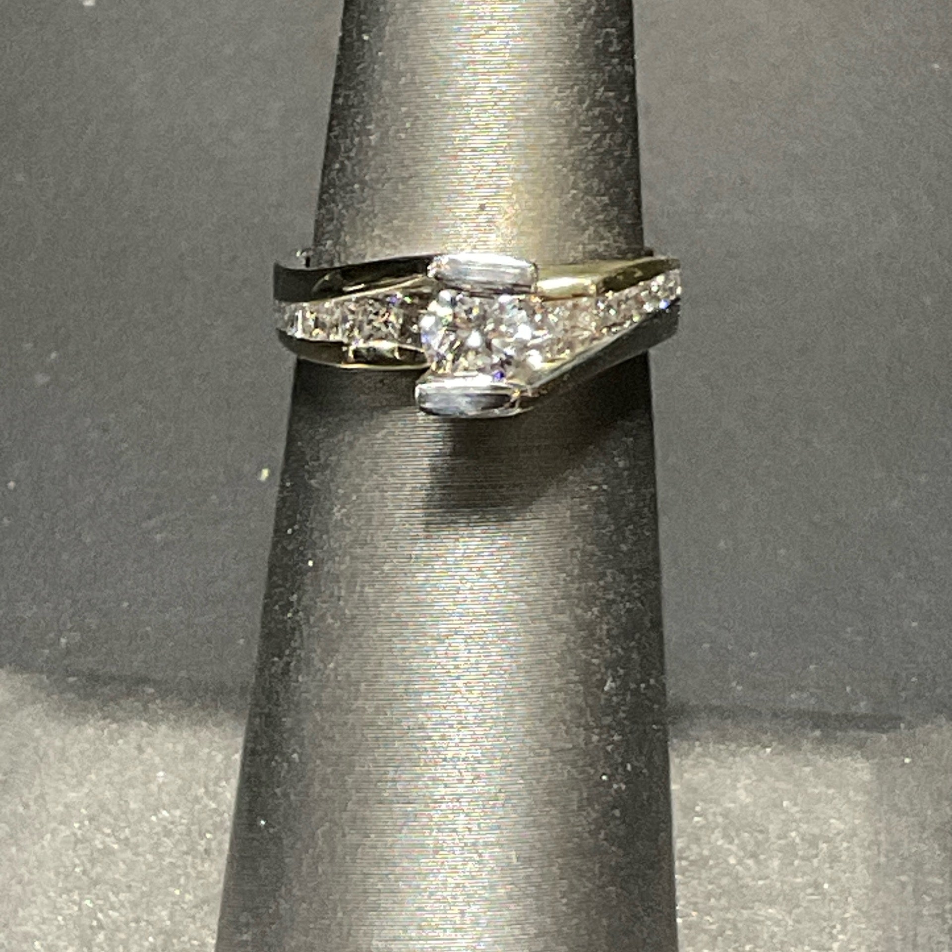 14K Two-Tone 1.10 CTW Wedding Ring