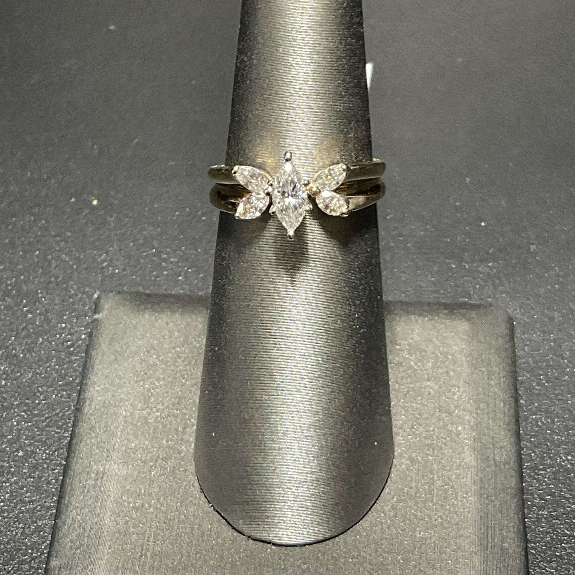 14K Yellow 0.89 CTW Ring