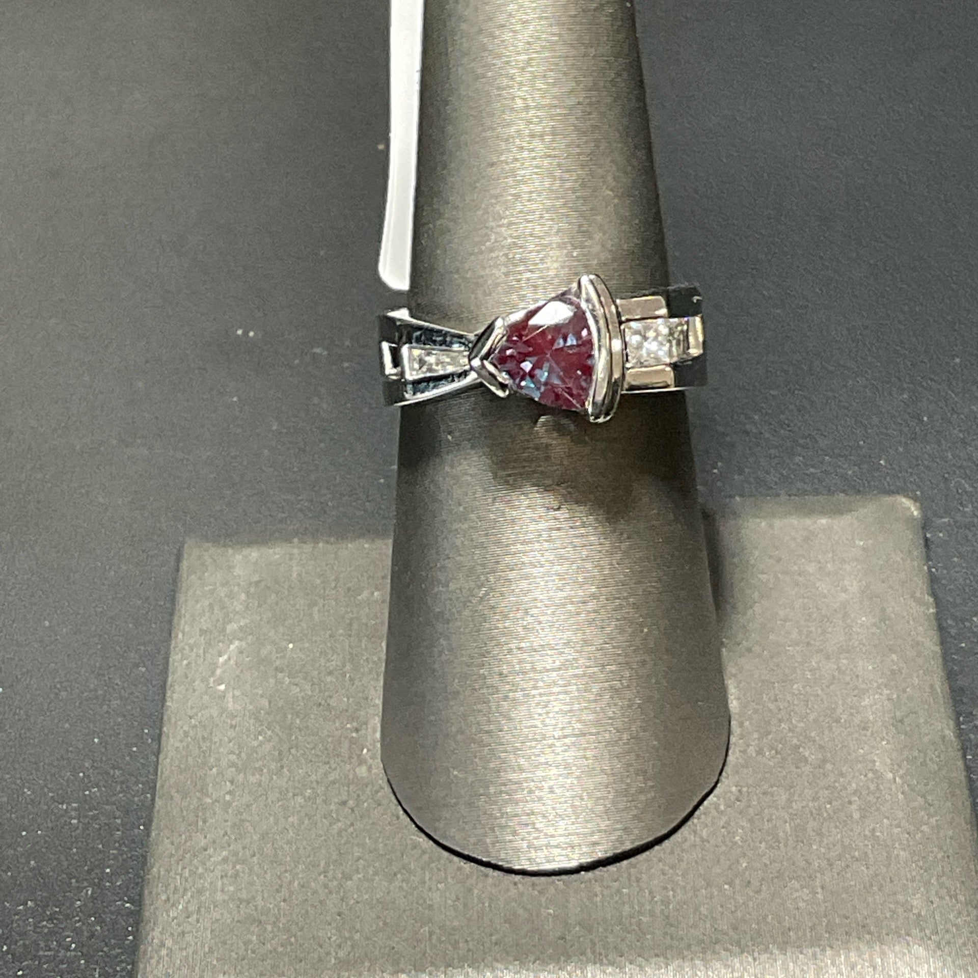 14K White Alexandrite Stone Ring